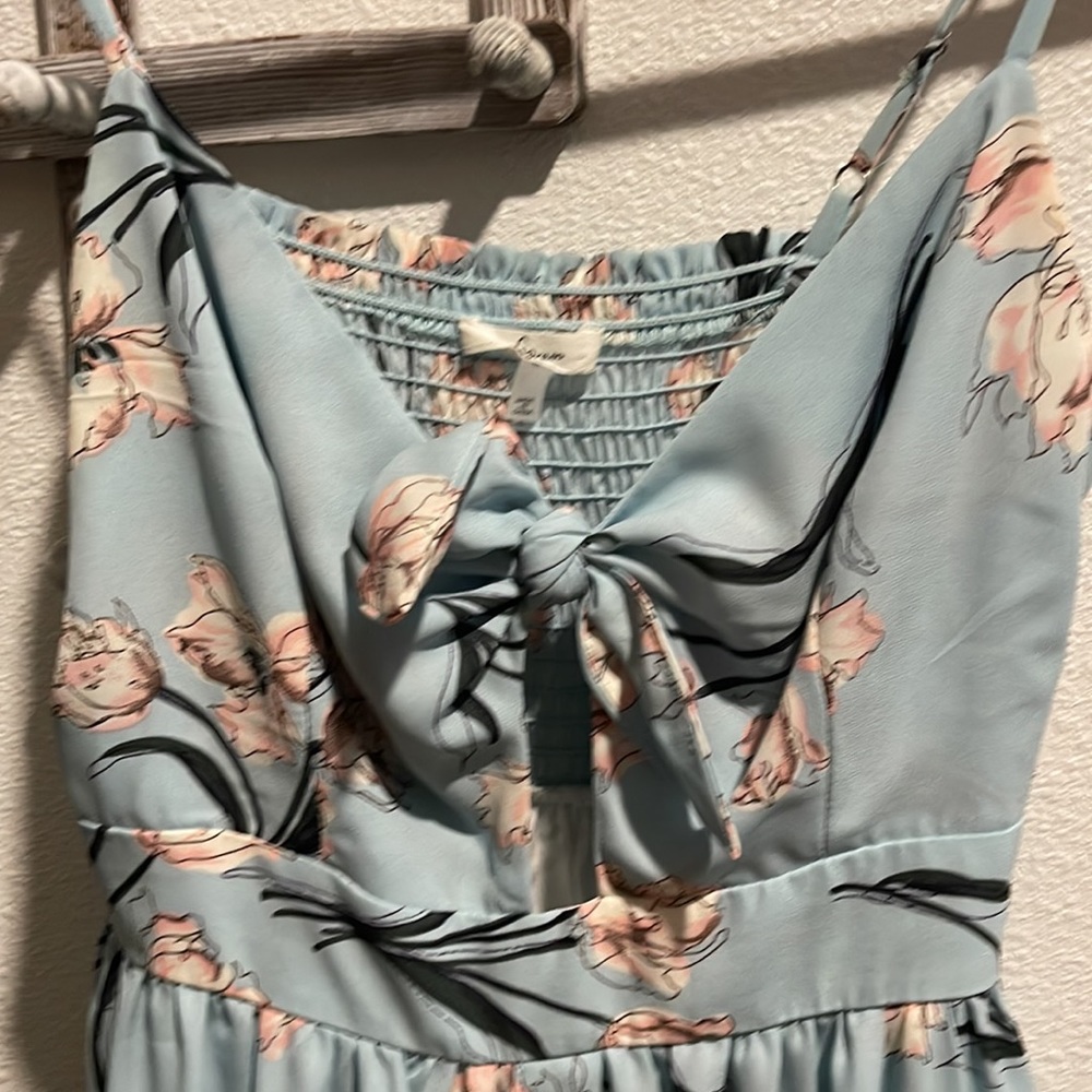 Mint/light blue flower summer midi dress with cute cut out in front